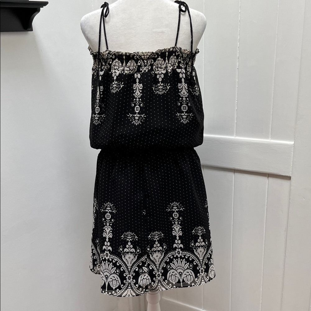 Love On A Hanger Black Spaghetti Strap Lined Knee Length Dress - Picture 2 of 8